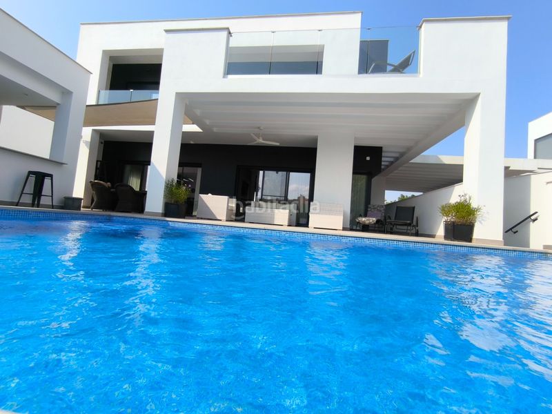 Foto 0b470d3d-cf83-4883-af87-9b0bf5275dd0. Xalet amb aparcament piscina a Mar Menor golf Torre - Pacheco