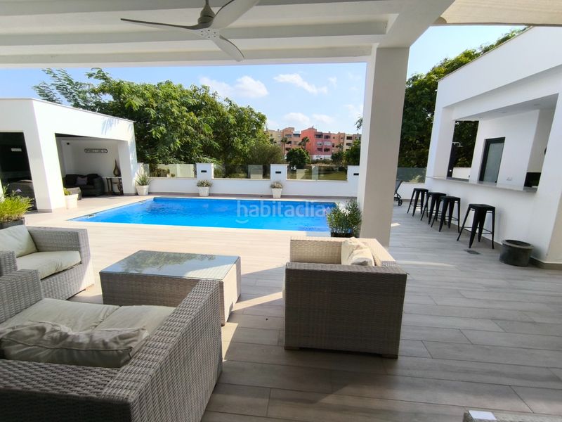 Foto 525dcf46-c2dd-40e2-8bdd-80f602b4ed98. Xalet amb aparcament piscina a Mar Menor golf Torre - Pacheco