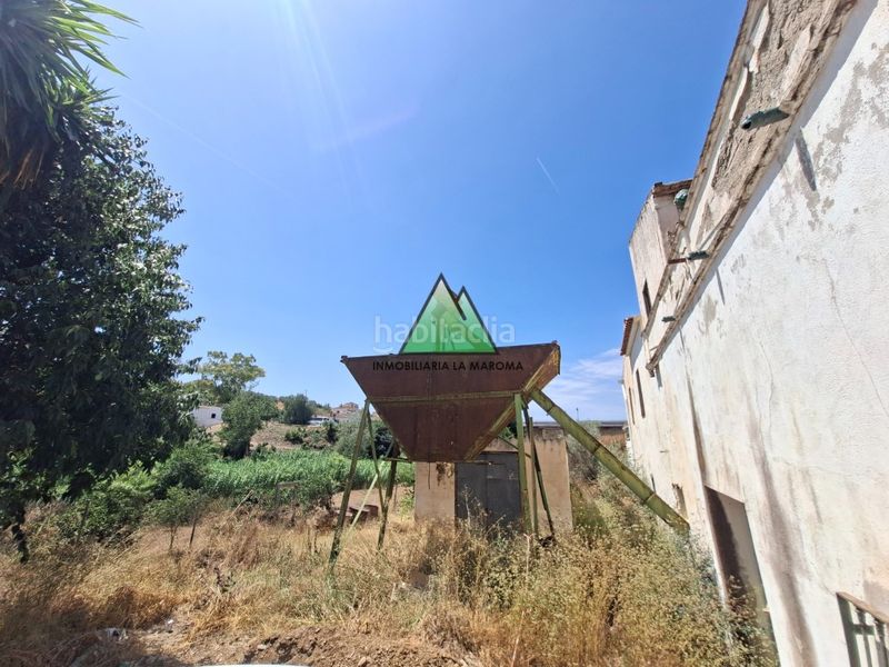Foto 25ad9b86-002a-4752-b62e-8c6c93a68e87. Casa amb aparcament a Alcaucín