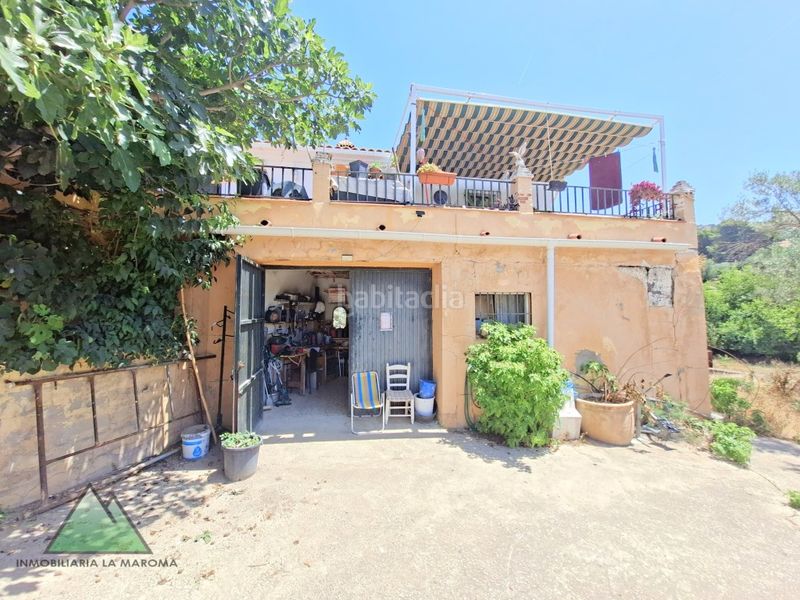 Foto 4a9d590d-3bc9-49d6-82d8-9b0885ee1302. Casa amb aparcament a Alcaucín