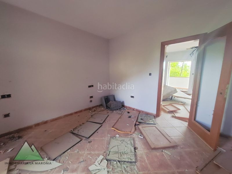 Foto 47aa67fa-552c-4d80-a825-6620573bff10. Local comercial gran oportunidad de inversion en Loja
