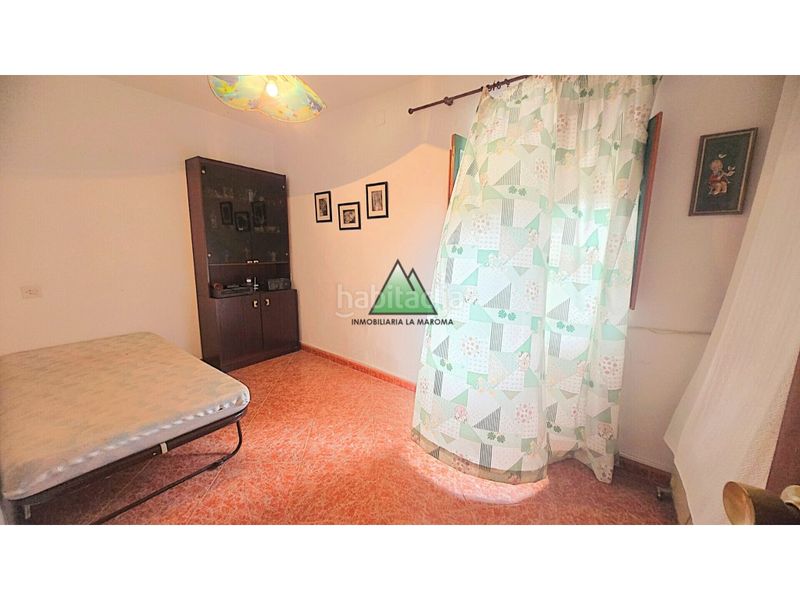 Foto 48ca1137-e65f-401f-b1d3-f90ca345f09c. Casa adossada a Alfarnate