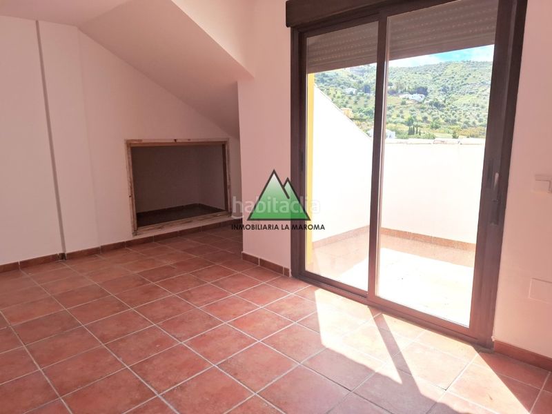 Foto e6da6c71-4c6c-4e72-8e2f-84d0f43191ec. Apartament a Alcaucín