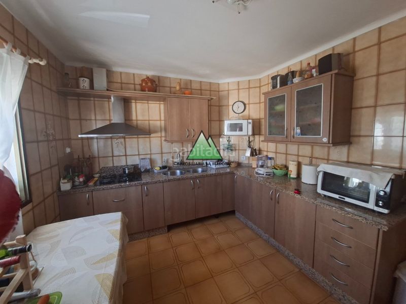 Foto ea3e41ba-da88-4407-baa3-d62e072a3969. Casa  doble en alcaucin en Alcaucín