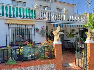 Mas à Periana. Encantadora casa de pueblo
