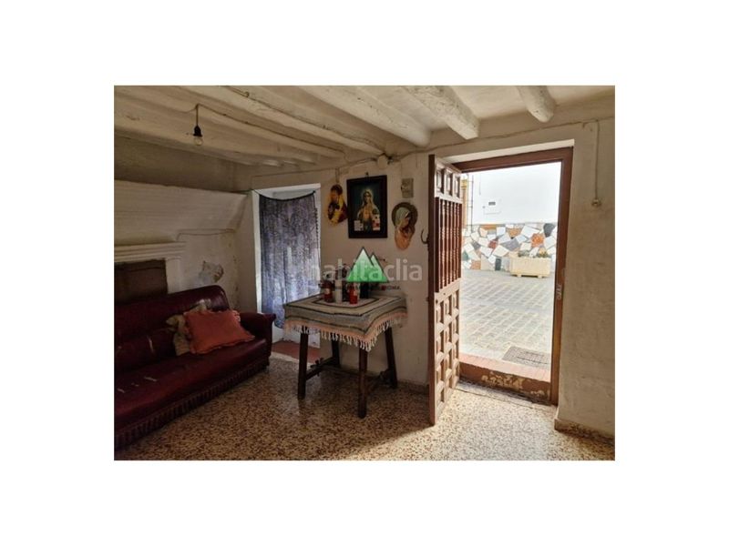 Foto cd1a49c3-274f-48c5-b6c7-ae3f399a2157. Casa a Alfarnatejo