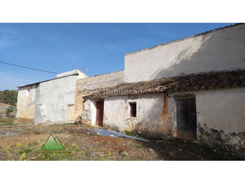Foto 91ac6a67-b2ef-4dbb-805f-3fbe42474a40. Masia a Comares