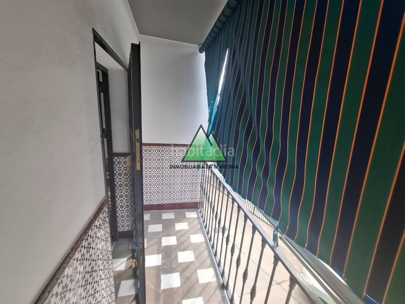 Foto f43ce0fd-e9c4-43bb-b72c-6449c00df9e9. Edificio in Villanueva de Tapia