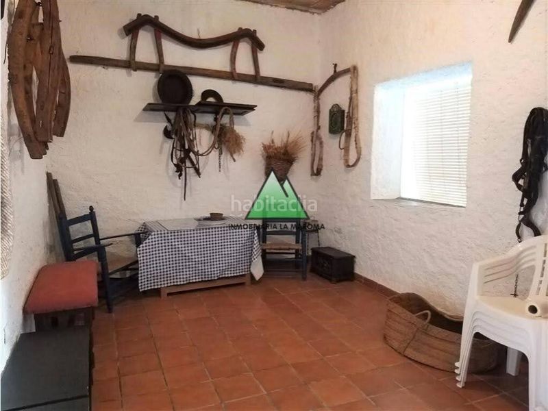 Foto 11df7986-a93c-4abe-a291-3a7f9e19f683. Casa a Alfarnatejo