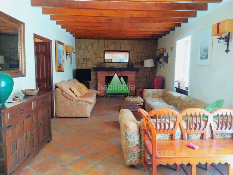 Foto c6e7b6d3-7d2c-4b73-9b9a-16392618a4a1. Casa a Alfarnatejo