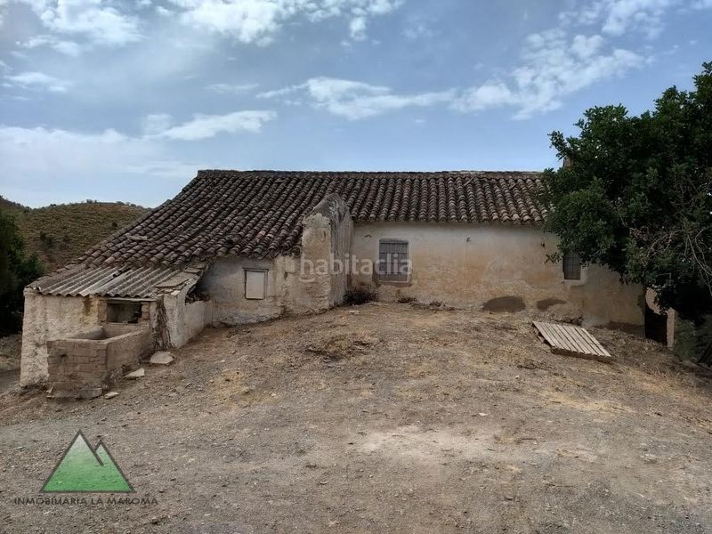 Foto d1dfd077-f84a-4172-ad46-562788c0ef30. Masia a Canillas de Aceituno