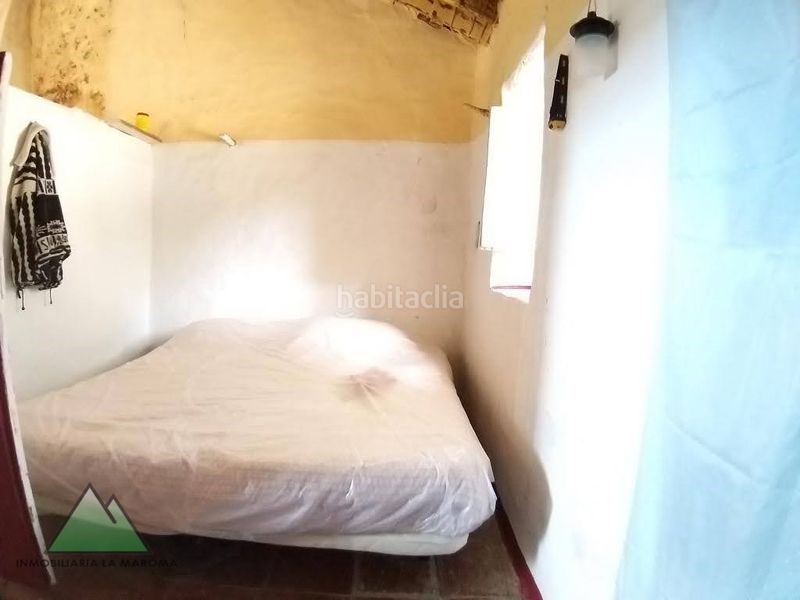 Foto f85d4e2b-f2c3-42be-8195-50d1462c4977. Masia a Canillas de Aceituno