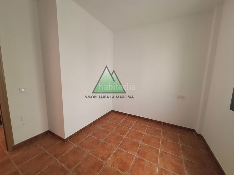 Foto 74ebf33a-fea5-4e43-a6c0-e1d5334862c5. Apartament amb aparcament a Alcaucín