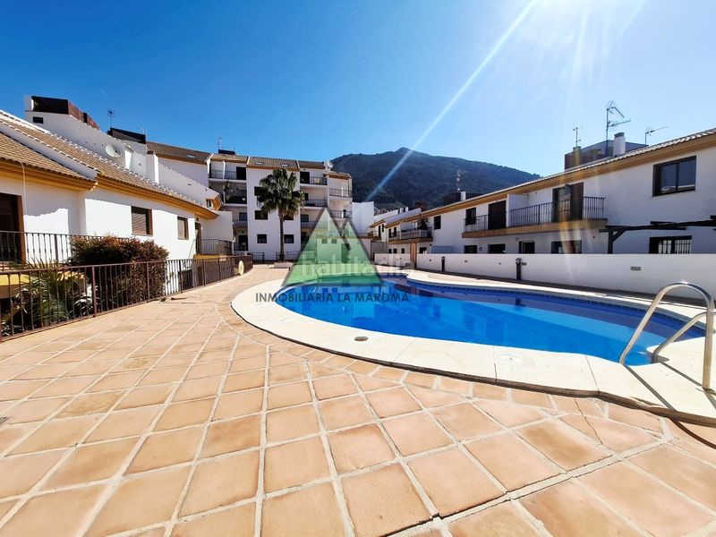 Foto f1684023-9857-42fe-a797-20625c85c612. Apartament amb aparcament a Alcaucín