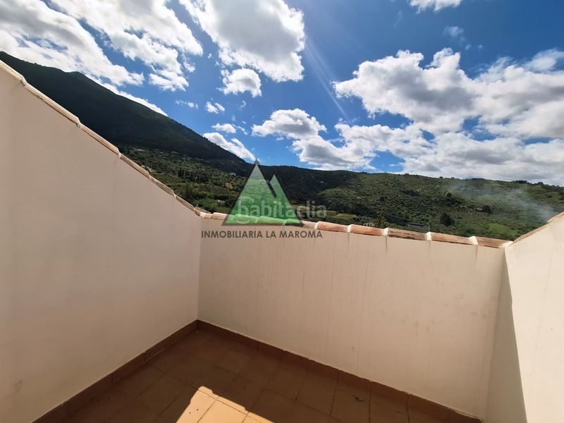Foto ff5aa8e0-99dd-40eb-b44e-b6639ce5e130. Apartament amb aparcament a Alcaucín