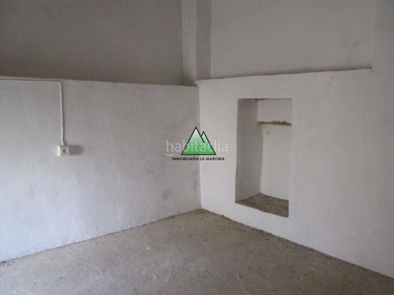 Foto 262cd614-d575-4a76-a13c-0fb0b5b16e20. Masia a Periana
