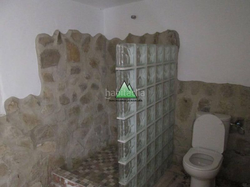 Foto dcfd9f02-0c2a-41ec-b2b5-4204371f5a70. Masia a Periana