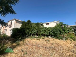 Casa  Calle estacion-salinas. Vivienda para rehabilitar con gran parcela en la estación de sal