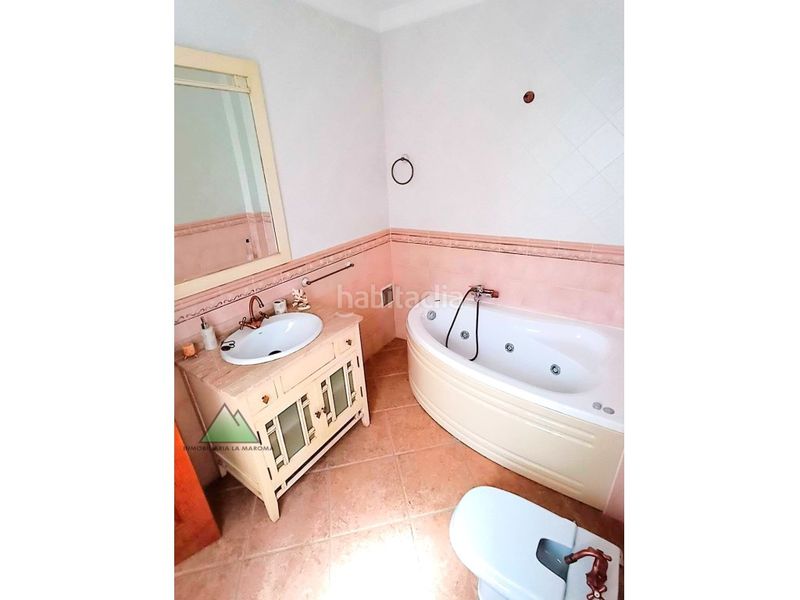 Foto 5913e317-f191-4204-8d81-c8902a356c10. Casa amb aparcament a Periana