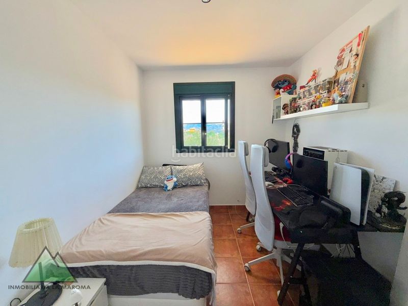 Foto c8ff9bd5-3493-43ba-8983-e527659c081c. Xalet a Alcaucín