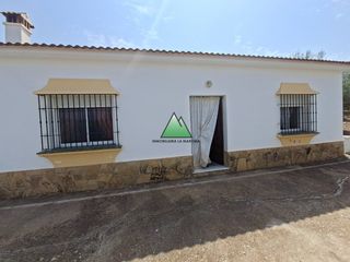 Masia  Diseminados nogueras. Finca rustica en alcaucin
