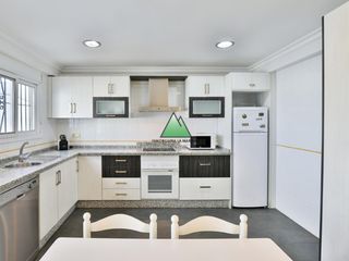 Etagenwohnung in Avenida Las Eras (Vent)