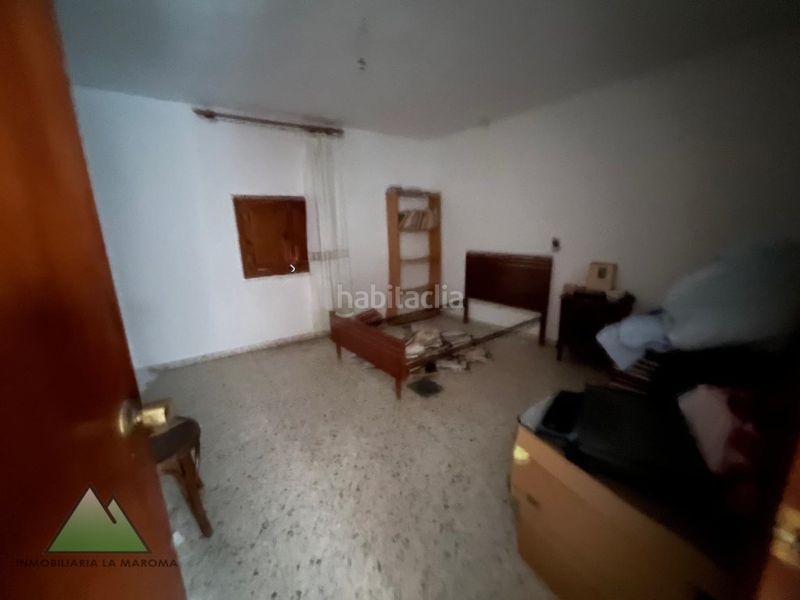 Foto 0df2dafa-1a35-4d42-964c-8954a8ce4fad. Casa amb aparcament a Loja