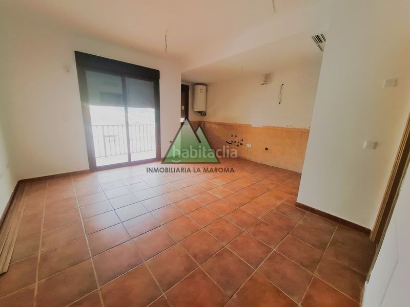 Foto 08144bbb-d59b-4644-8664-98fc15078d85. Apartament amb aparcament piscina a Alcaucín