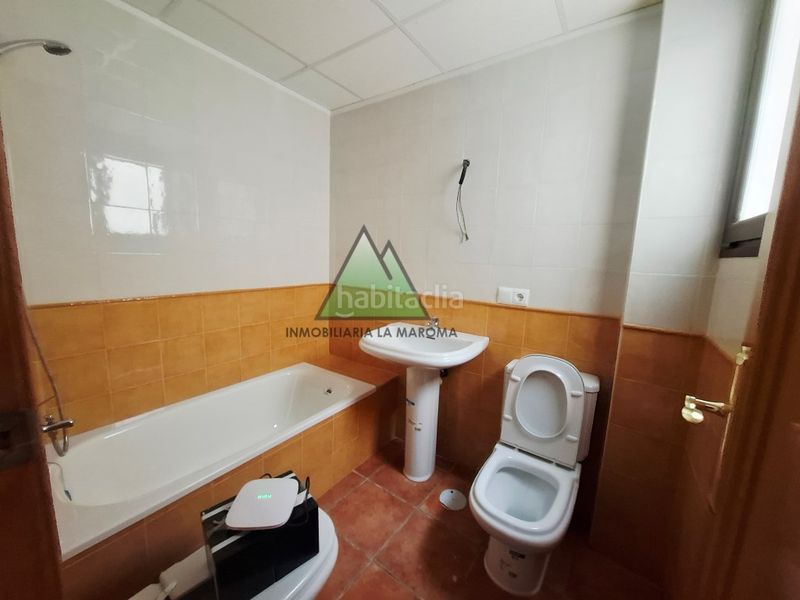 Foto e97f1225-d24f-4ad8-adfa-c11b2063543e. Apartament amb aparcament piscina a Alcaucín
