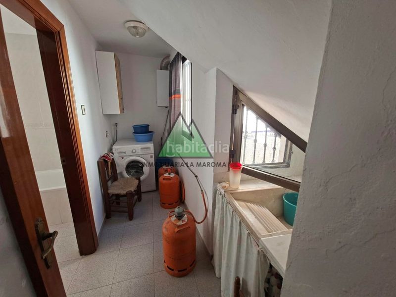 Foto 216e24b7-e009-4941-8542-21f374b3cdc1. Casa amb aparcament a Periana