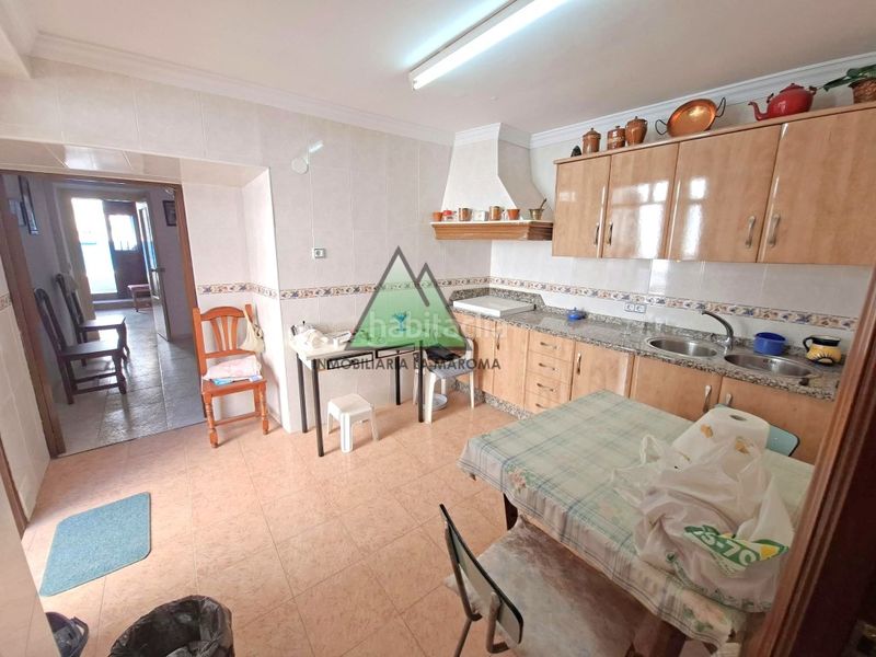 Foto 340ef6ff-4bd4-424c-a31f-e2a8e3813d76. Casa amb aparcament a Periana