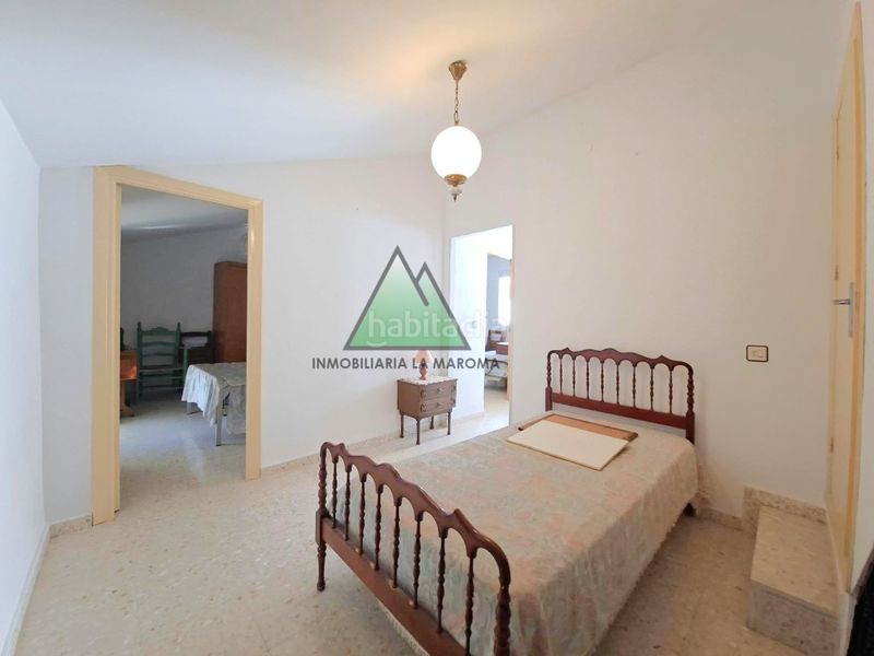 Foto 8af9de73-5790-4f2a-b47d-c1b4243539b6. Casa amb aparcament a Periana