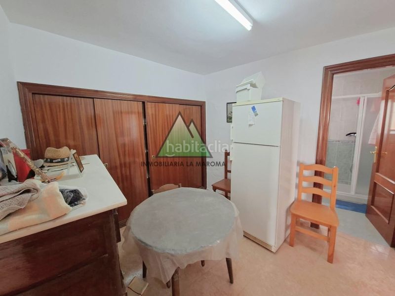 Foto d013f4d4-7c0d-455a-a79b-43abe3d86cac. Casa amb aparcament a Periana