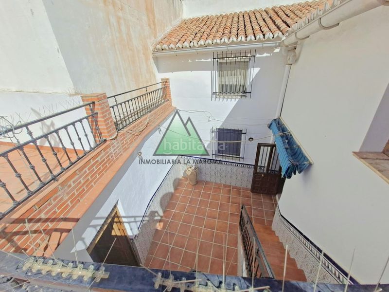 Foto e69ddfcb-55a5-4433-8551-338498d88527. Casa amb aparcament a Periana