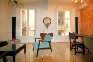 Rent Flat  Carrer de salomó ben adret