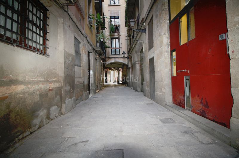 Foto b3fcf2da-c4c7-46ba-a92e-7902a12612e5. Estudi amb calefacció a St. Pere - Sta. Caterina - El Born Barcelona