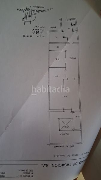 Foto 2116b059-c8ae-44d2-ad75-16b63324713f. Pis amb calefacció a Raval Barcelona