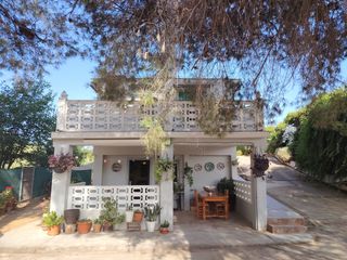 Chalet  Partida charcos secos. Venta de chalet en torrente