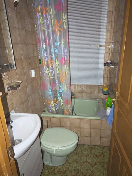 Foto 5d7d3dcb-7280-43ab-a76a-19025cb34606. Casa adossada a La Villa - Bazuelo Mieres
