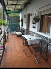 Casa  El lago. Casa independiente con dos cocheras, muy soleada con vistas