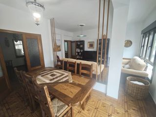 Appartement  Avenida méjico. Amplio piso listo para entrar