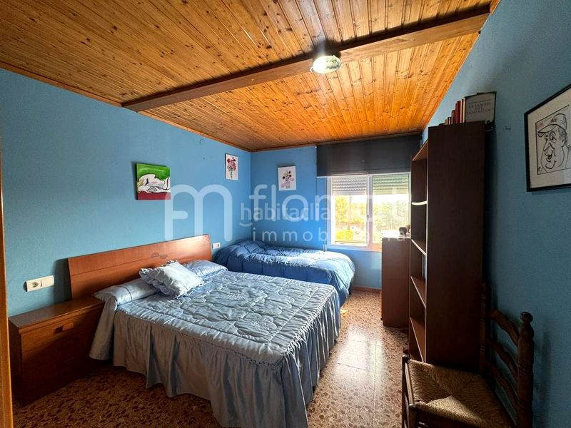 Foto 9b74ac70-ec47-4f91-a5ca-098f7ba7c56f. Casa amb xemeneia aparcament a Botarell