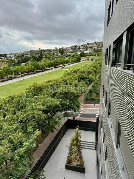 Foto 3926a935-63cc-4fd8-a41d-368d64764f1f. Alquiler piso  en alquiler con zona comunitaria y piscina en Finestrelles en Esplugues de Llobregat