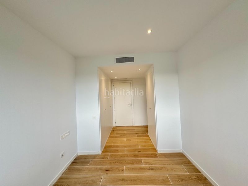 Foto 2ae4681b-4efa-4111-a332-42464b13400e. Rent flat with heating parking pool in Finestrelles Esplugues de Llobregat