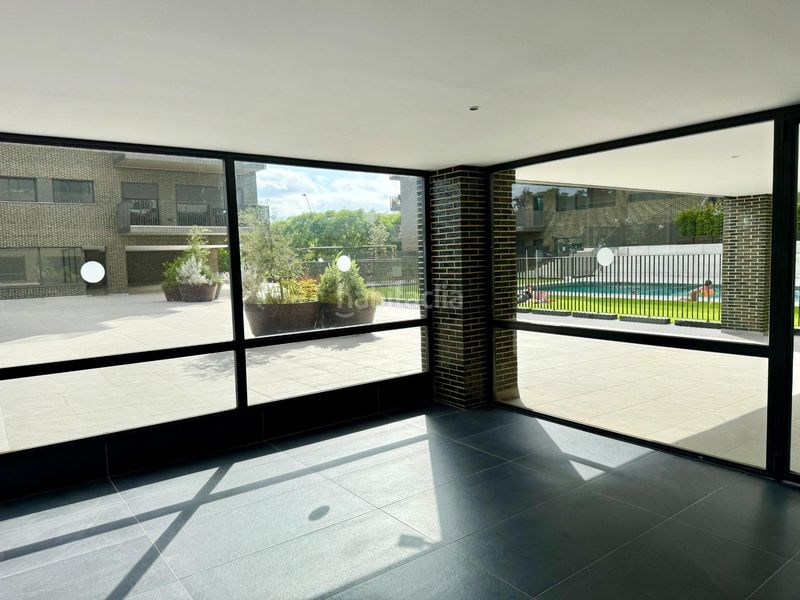 Foto 8092bb52-7378-4868-9672-5f1ef9a380c0. Rent flat with heating parking pool in Finestrelles Esplugues de Llobregat