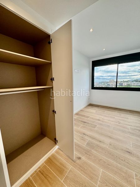 Foto b9336369-1c4e-4e4a-9479-de83b3454c17. Rent flat with heating parking pool in Finestrelles Esplugues de Llobregat