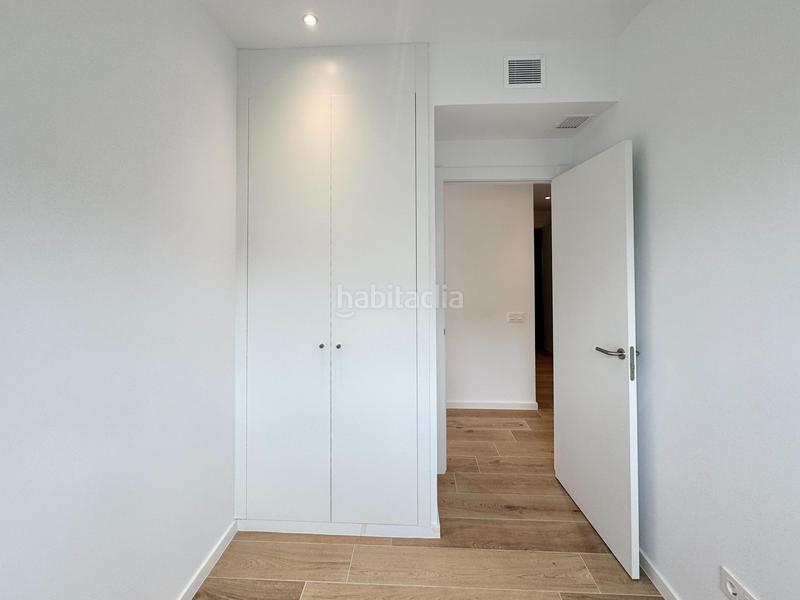 Foto c5a1b33e-6ece-4bd5-b8c1-e0648457d26f. Alquiler ático  nuevo a estrenar en Finestrelles en Esplugues de Llobregat