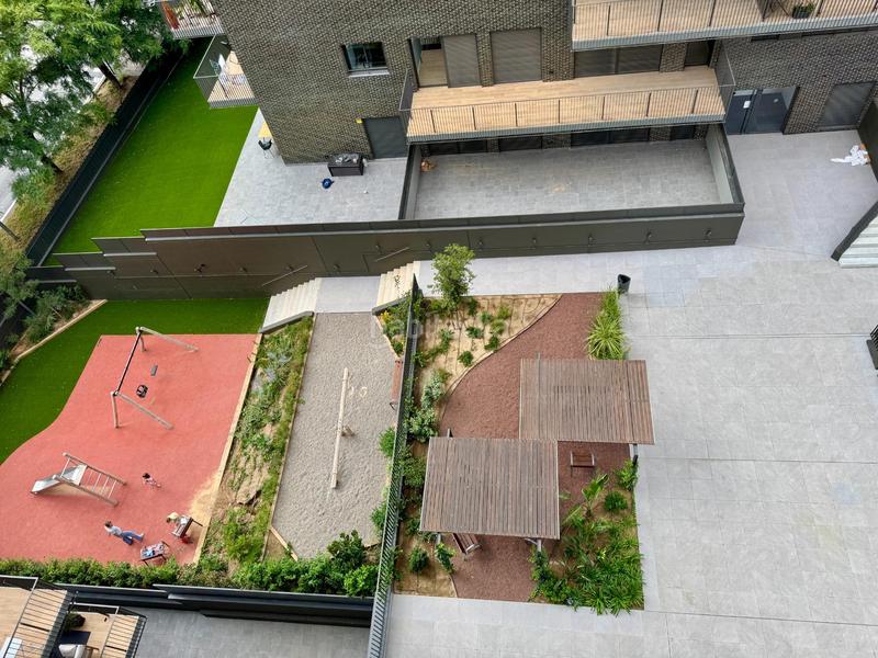 Foto e5fd58e4-df4b-4f3a-a495-351fc155bb45. Miete dachwohnung mit heizung parking pool in Finestrelles Esplugues de Llobregat