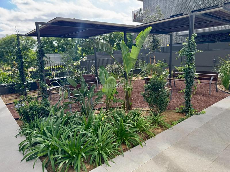 Foto d41e8509-970d-403f-b0c4-236246c4e591. Rent penthouse with heating parking pool in Finestrelles Esplugues de Llobregat