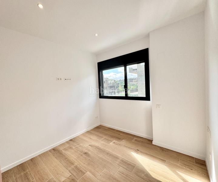 Foto 0c687813-e13a-4295-861d-9c2aba63cdd3. Rent penthouse with heating parking pool in Finestrelles Esplugues de Llobregat